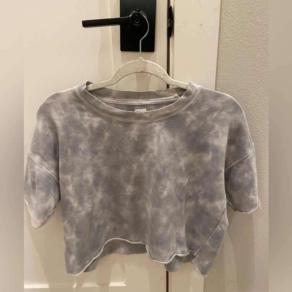 Arie tie dye crop top size small *TAKING OFFERS*